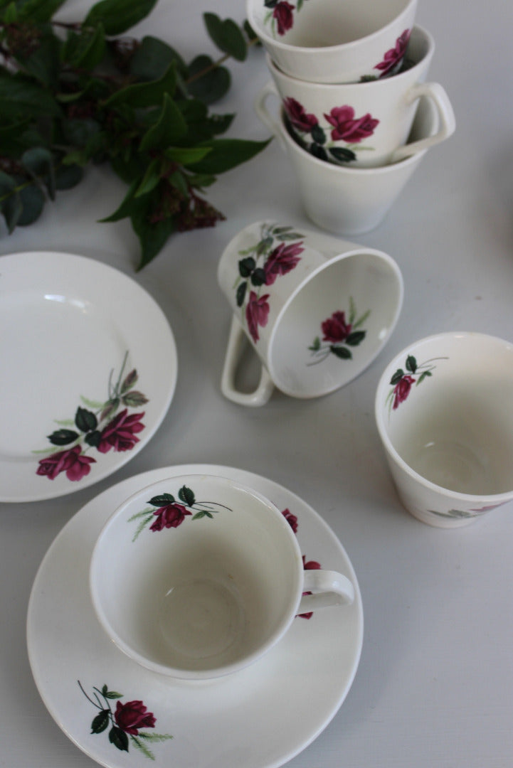 Lord Nelson Retro Cups & Saucers - Kernow Furniture