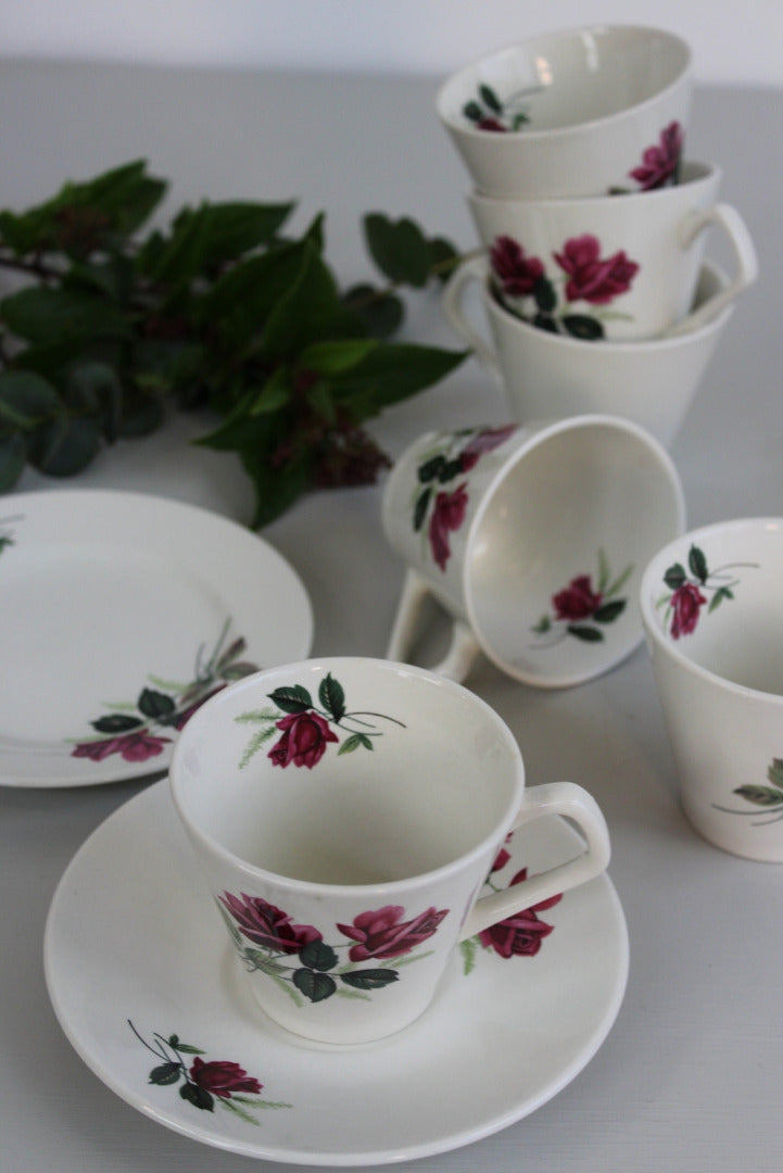 Lord Nelson Retro Cups & Saucers - Kernow Furniture