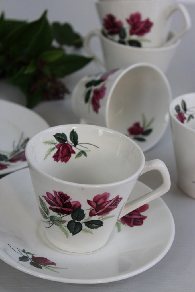 Lord Nelson Retro Cups & Saucers - Kernow Furniture