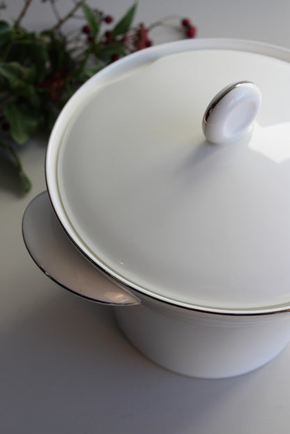 Royal Doulton Fusion Soup Tureen - Kernow Furniture