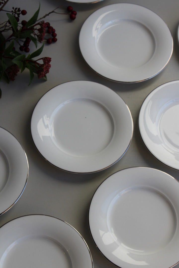 8 Royal Doulton Bread Plate - Kernow Furniture