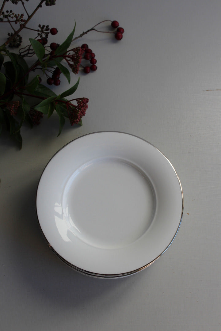 8 Royal Doulton Bread Plate - Kernow Furniture