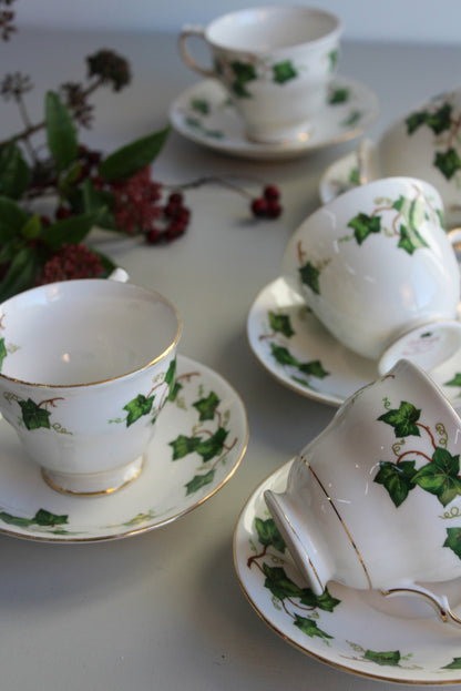 6 Colclough Ivy Cups & Saucers - Kernow Furniture