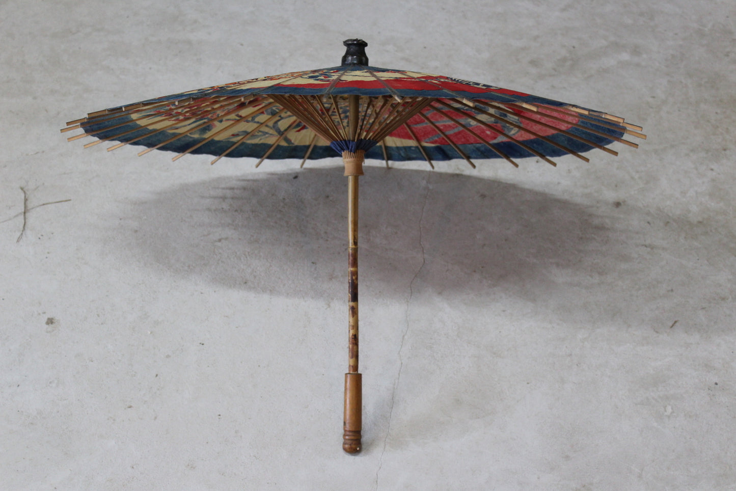 Vintage Oriental Paper Parasol - Kernow Furniture