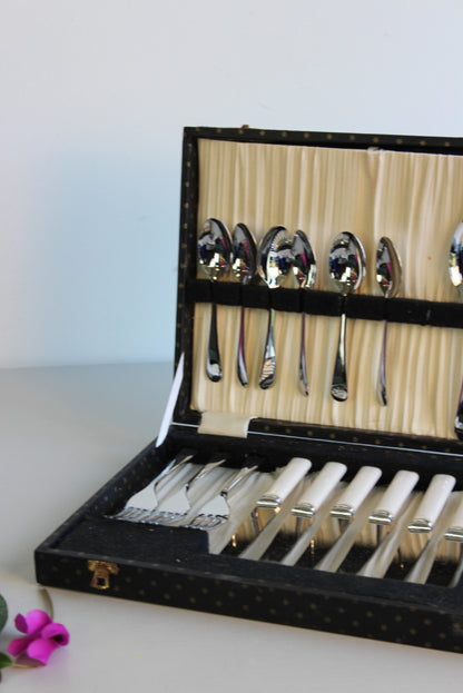 Vintage Cutlery Canteen - Kernow Furniture