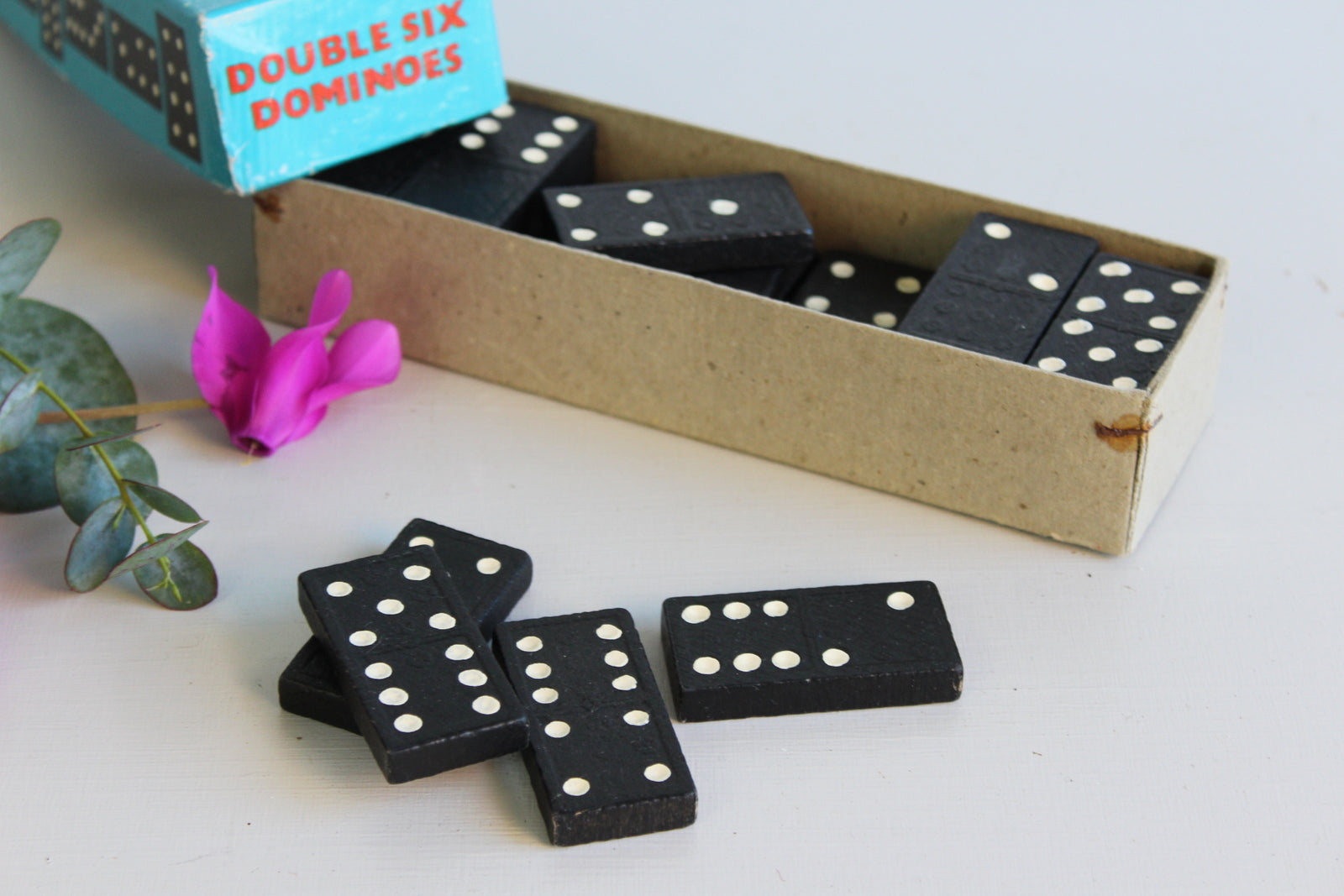 Chad Valley Dominoes - Kernow Furniture