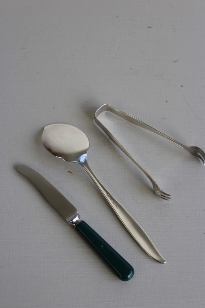 Vintage Sugar Tongs Spoon & Tiny Knife - Kernow Furniture