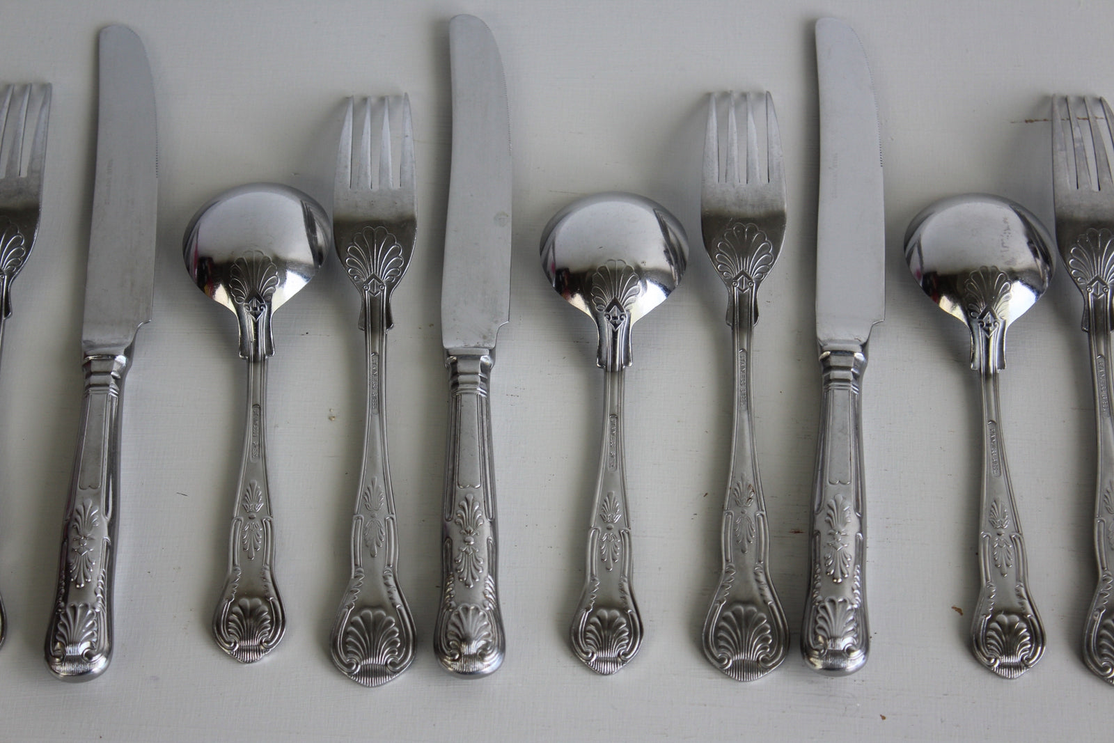 Stainless Steel Cutlery - Kernow Furniture