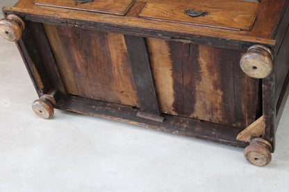 Antique Oak Mule Chest - Kernow Furniture