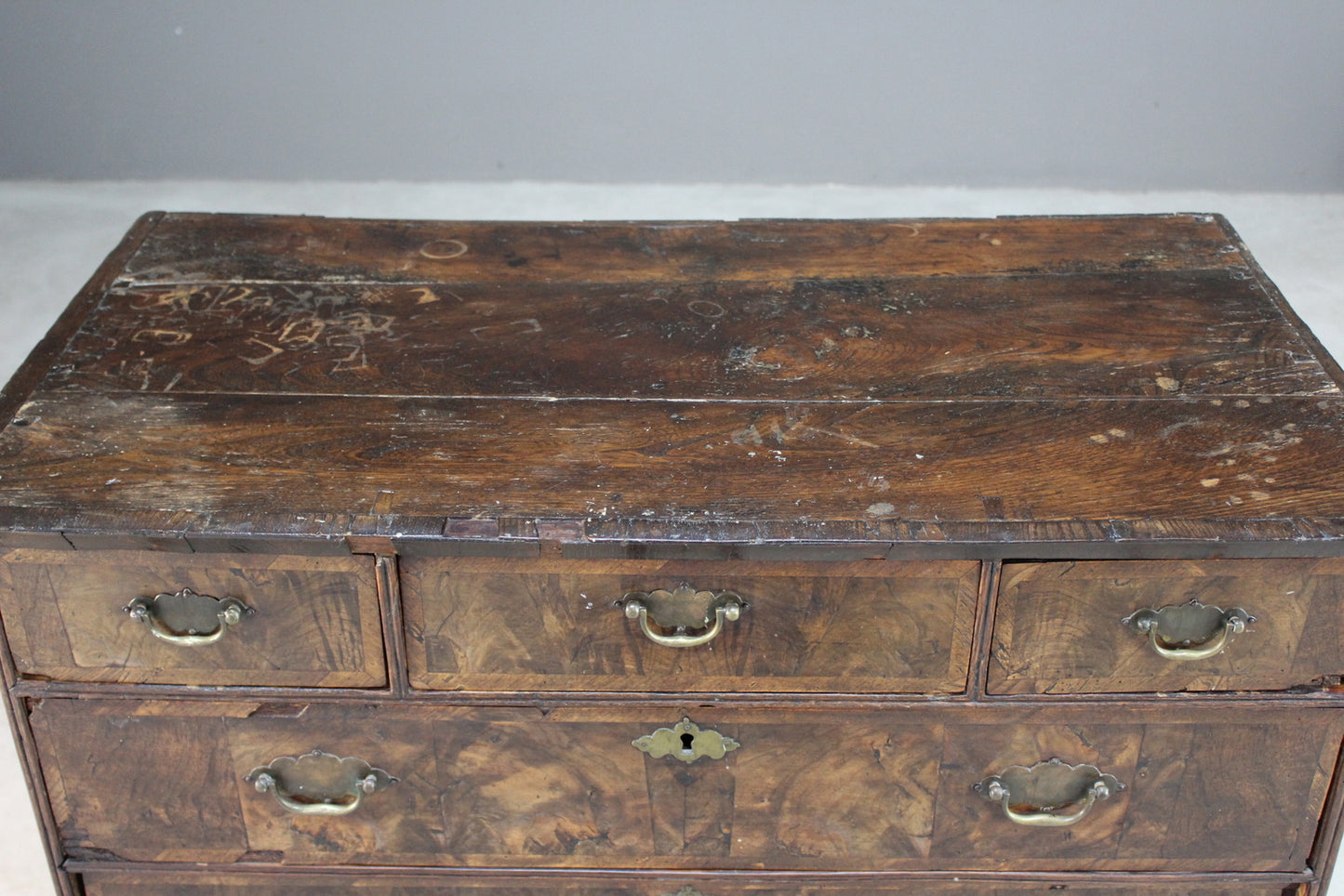 Early 18th Century Walnut Chest of Drawers - Kernow Furniture