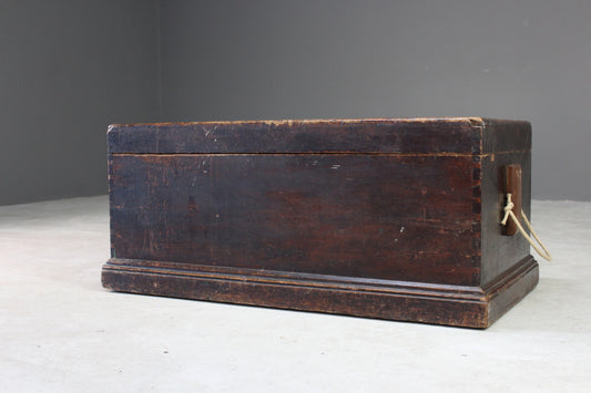 Rustic Teak Trunk - Kernow Furniture