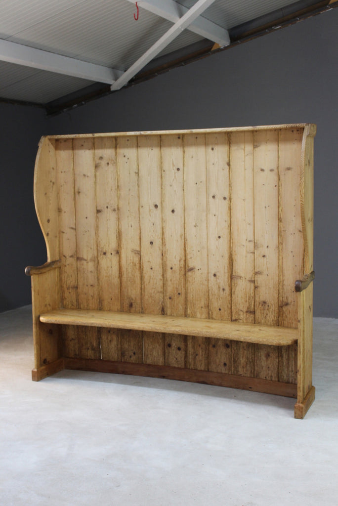 Large Rustic Pine Tavern Settle - Kernow Furniture