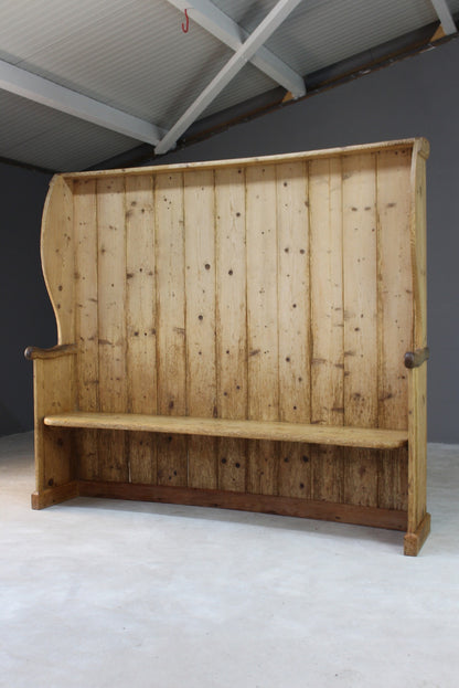 Large Rustic Pine Tavern Settle - Kernow Furniture