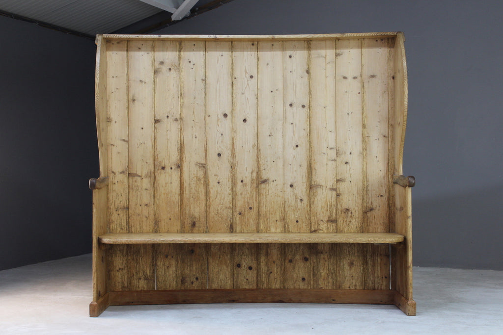 Large Rustic Pine Tavern Settle - Kernow Furniture