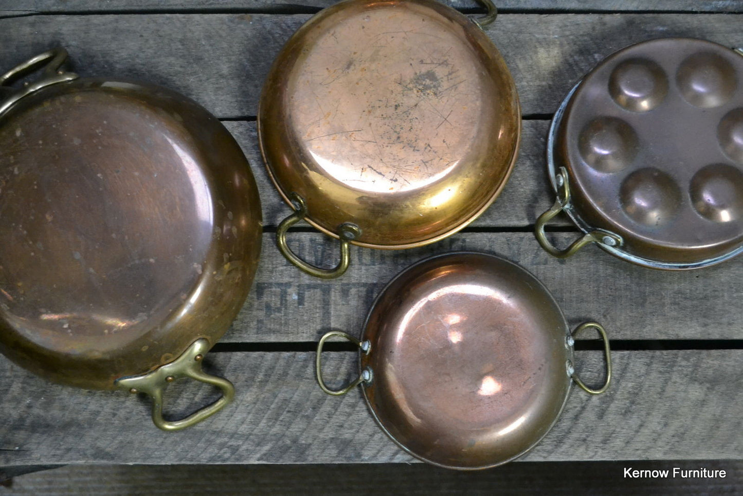 3 Copper Pans & Egg Poacher - Kernow Furniture