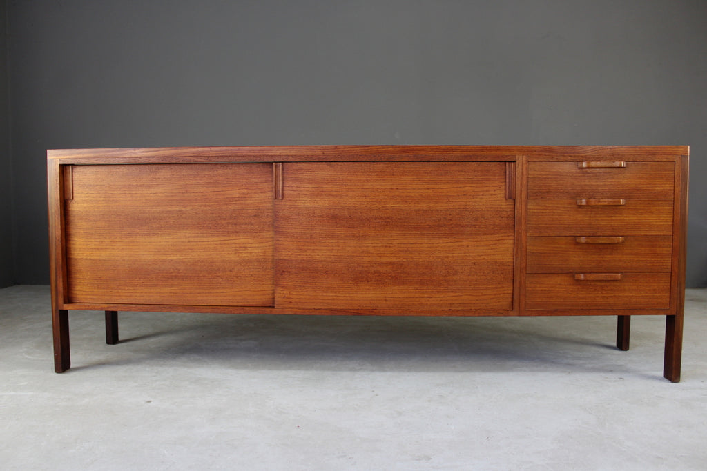 Large Retro Gordon Russell Broadway R436 Teak Sideboard - Kernow Furniture