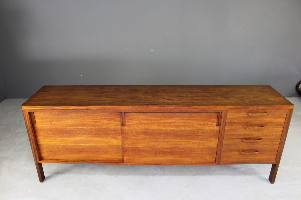 Large Retro Gordon Russell Broadway R436 Teak Sideboard - Kernow Furniture