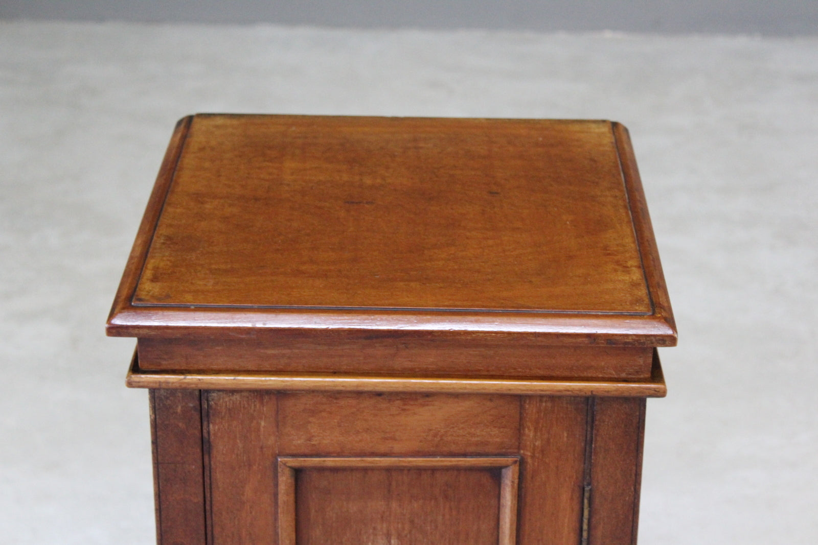 Antique Mahogany Pot Cupboard & Original Basin - Kernow Furniture