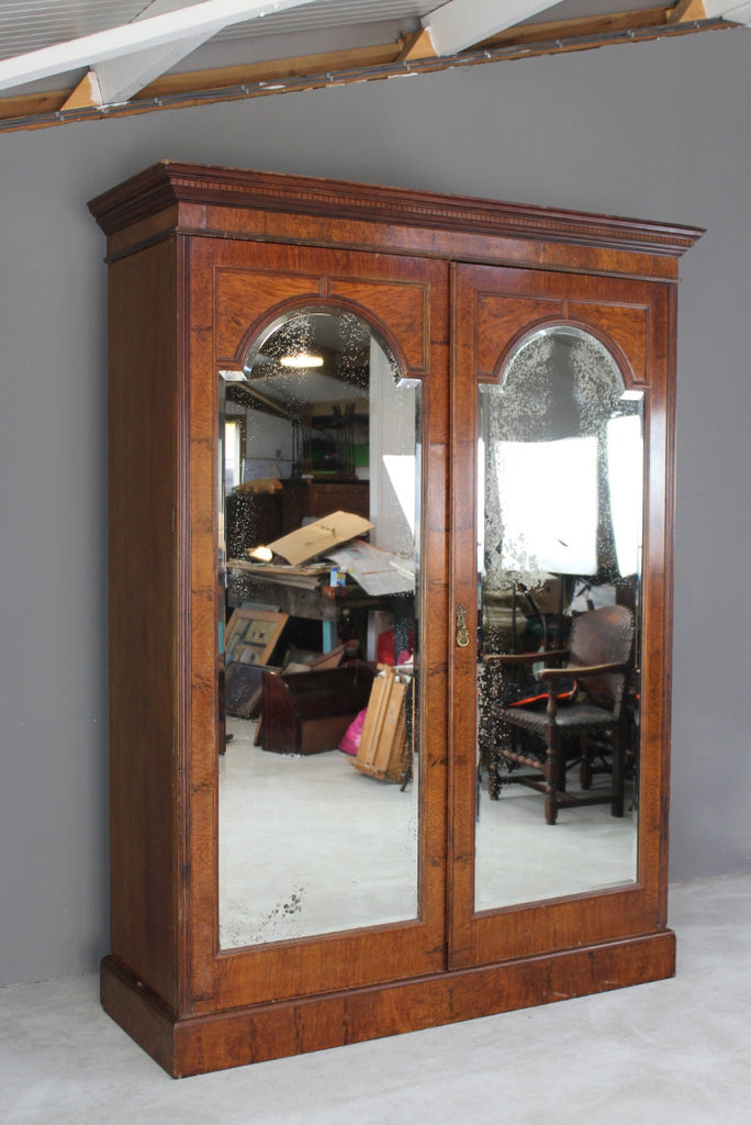 Antique Victorian Oak Wardrobe - Kernow Furniture