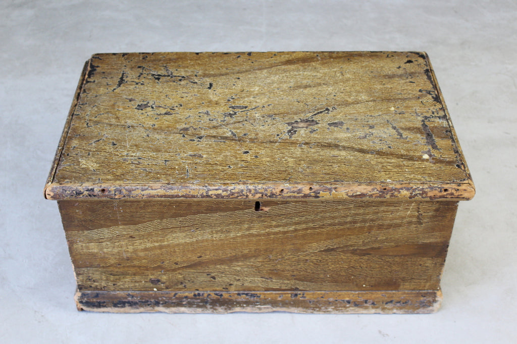 Vintage Grained Pine Box - Kernow Furniture