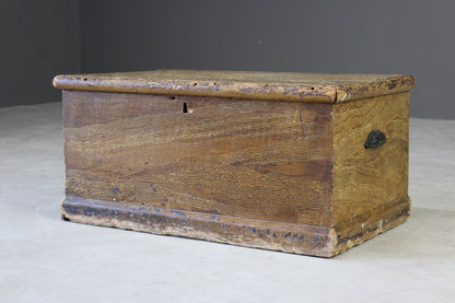 Vintage Grained Pine Box - Kernow Furniture