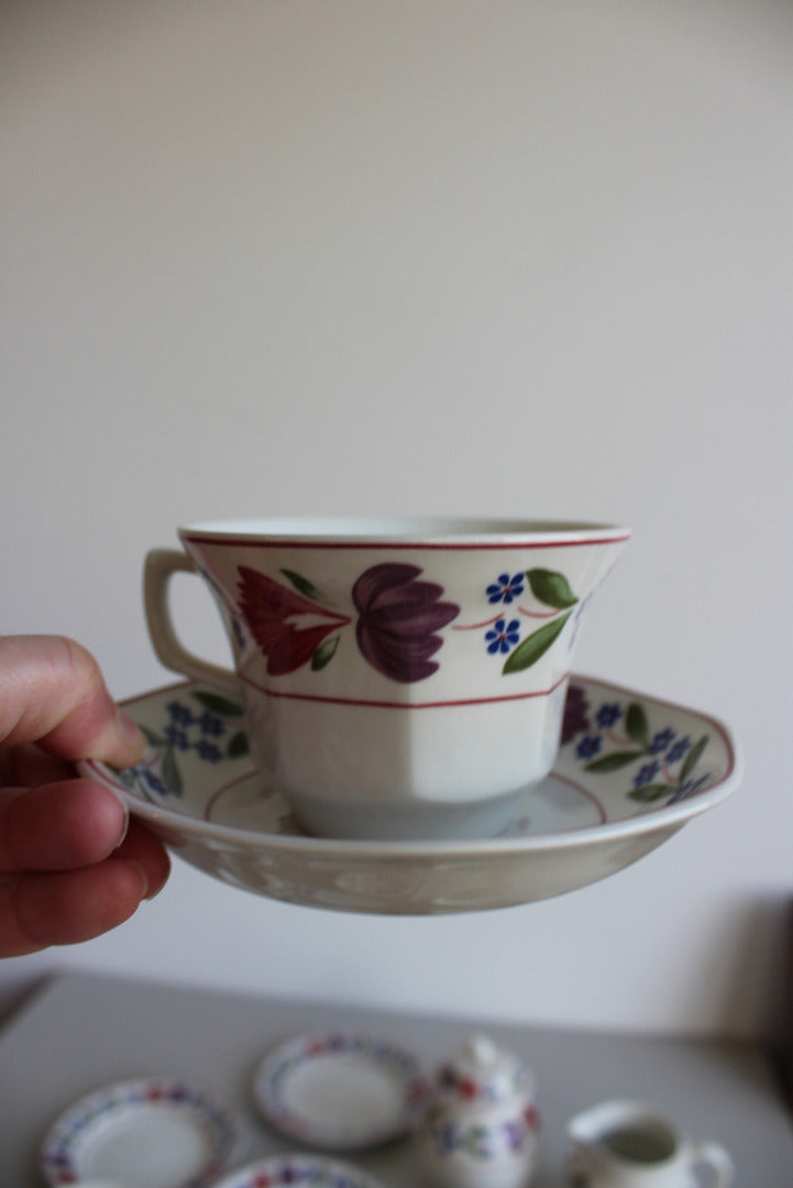 Adams Old Colonial Cups & Saucers - Kernow Furniture