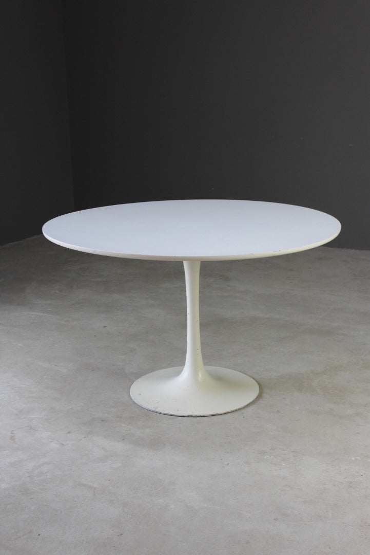 Retro White Tulip Dining Table - Kernow Furniture