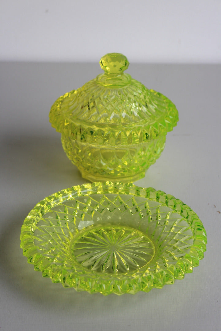 Vaseline Glass Lidded Pot - Kernow Furniture