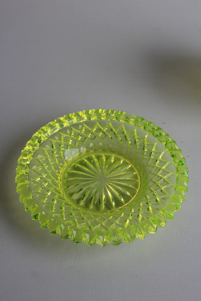 Vaseline Glass Lidded Pot - Kernow Furniture