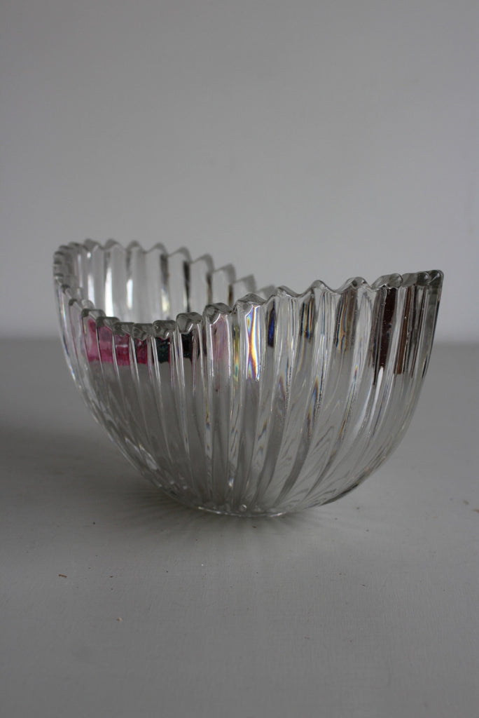 Vintage Ribbed Glass Flower Bowl - Kernow Furniture