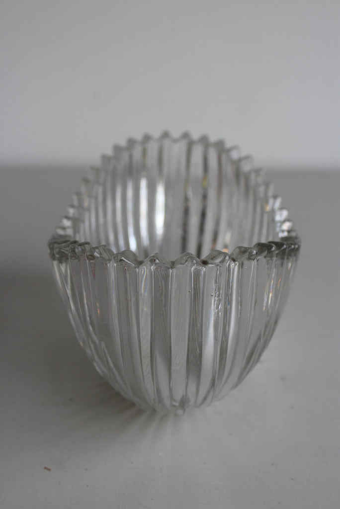 Vintage Ribbed Glass Flower Bowl - Kernow Furniture