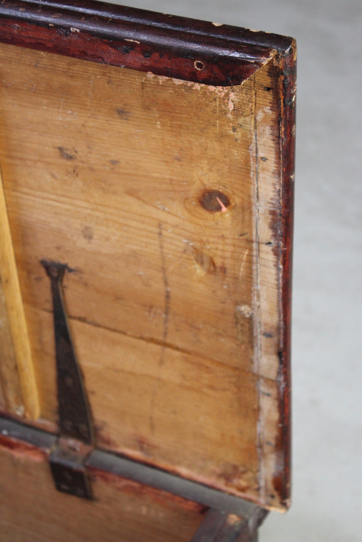 Rustic Pine Chest - Kernow Furniture