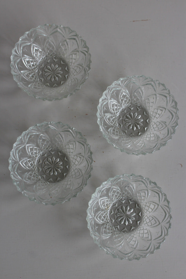 4 Vintage Glass Dessert Bowls - Kernow Furniture