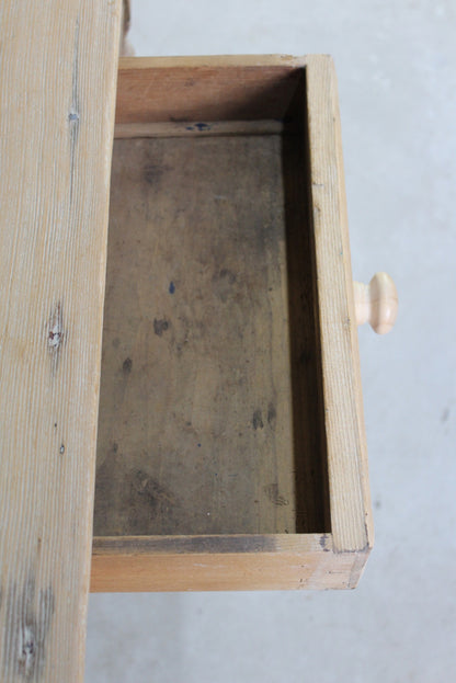 Small Rustic Pine Side Table - Kernow Furniture