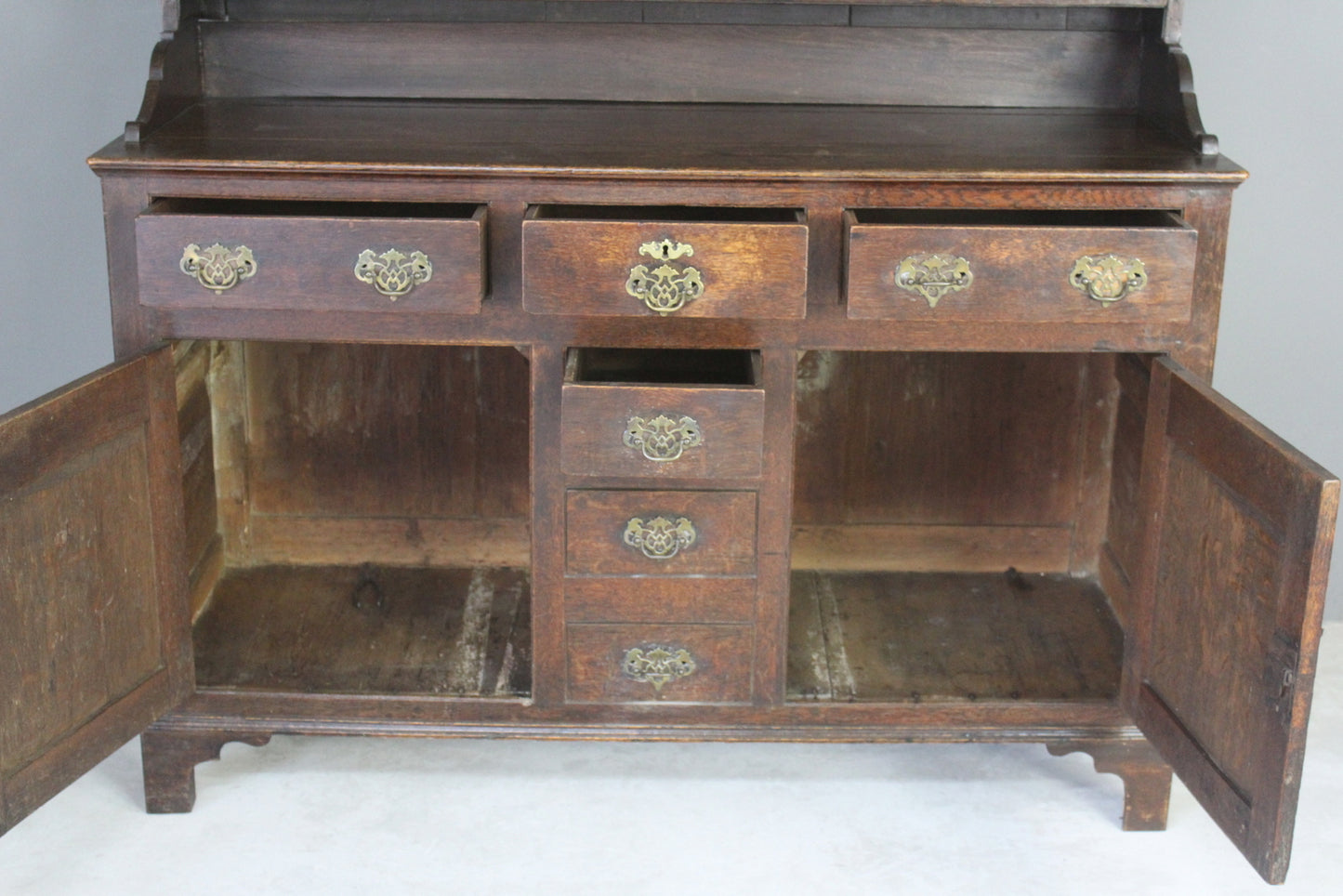 Antique Georgian Oak Dresser - Kernow Furniture