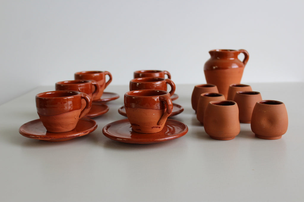 Glazed Terracotta Coffee Cups & Milk Pourer - Kernow Furniture