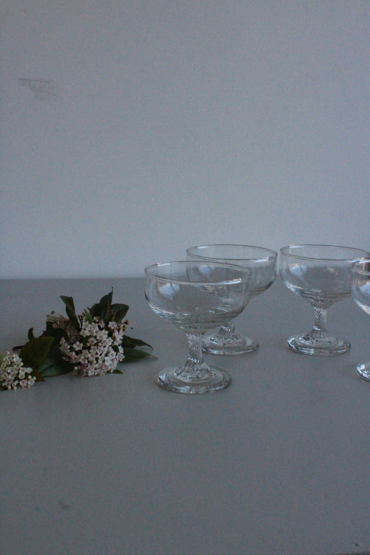 4 Vintage Glass Dessert Bowls - Kernow Furniture