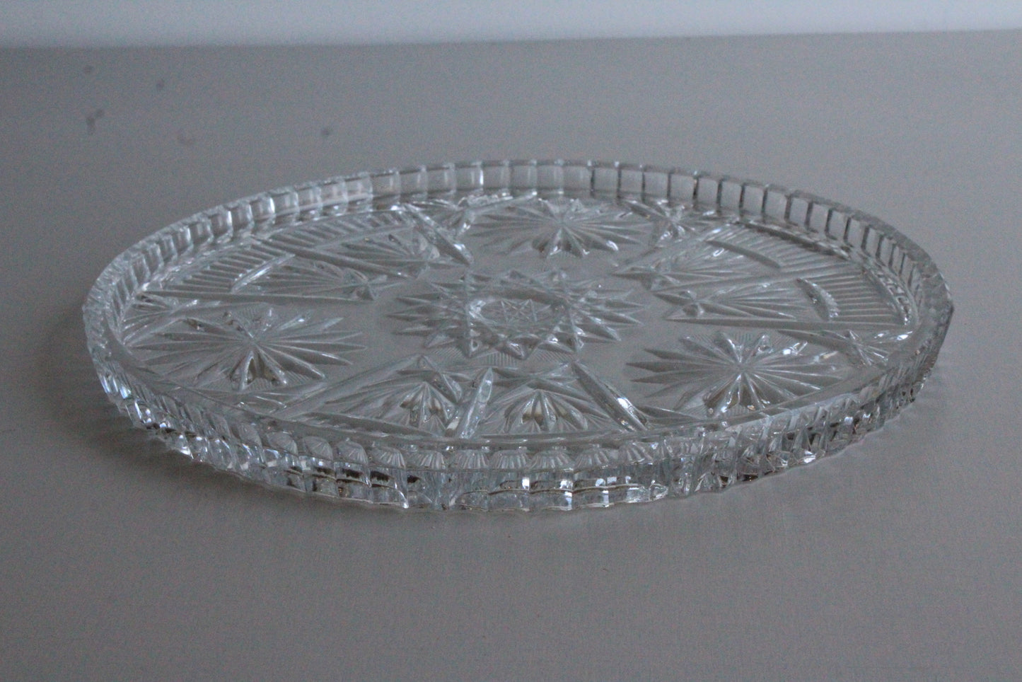 Quality Cut Glass Cake Plate - Kernow Furniture