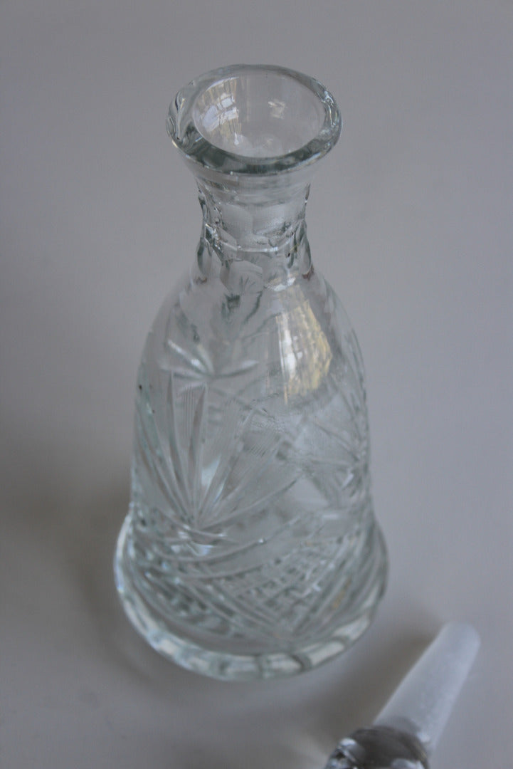 Cut Glass Decanter - Kernow Furniture