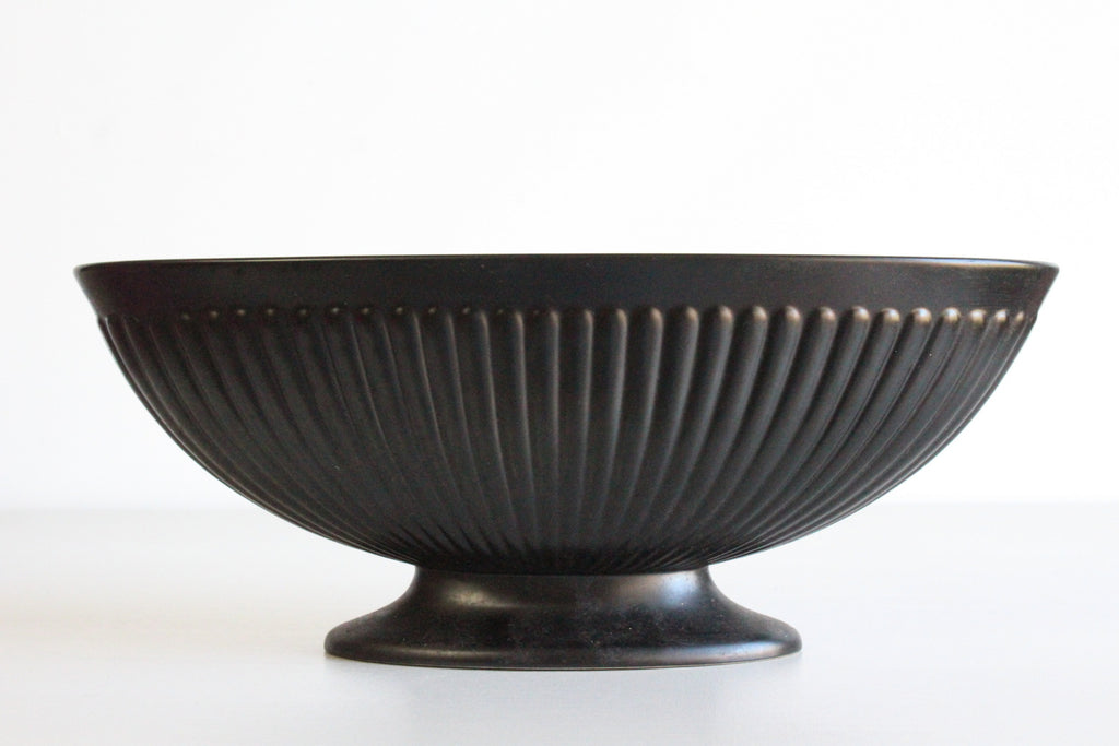 Black Wedgwood Etruria Vase - Kernow Furniture