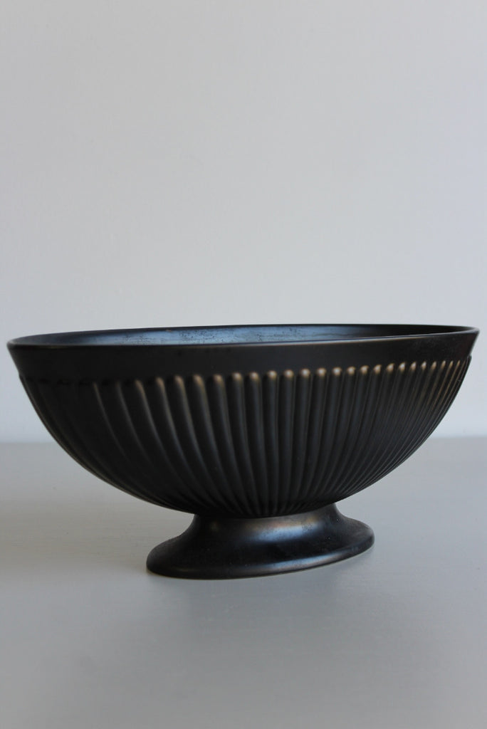 Black Wedgwood Etruria Vase - Kernow Furniture