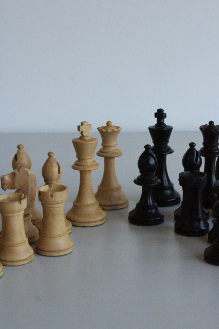 K + C Ltd Chess Set - Kernow Furniture