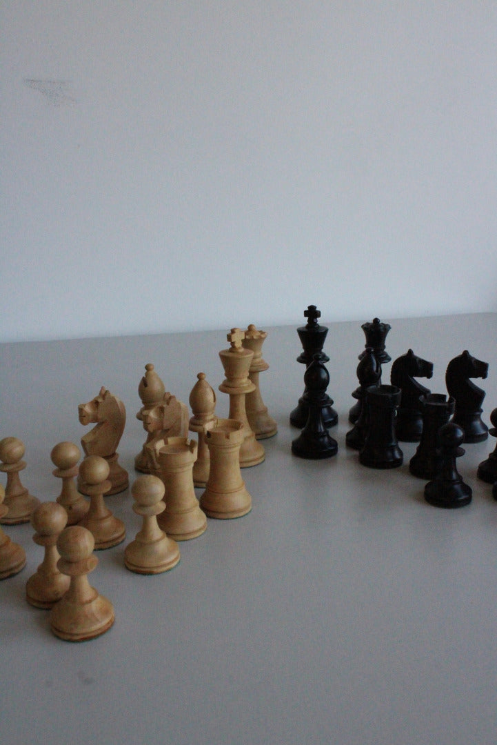 K + C Ltd Chess Set - Kernow Furniture