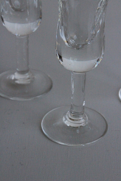 4 Vintage Sherry Glasses - Kernow Furniture