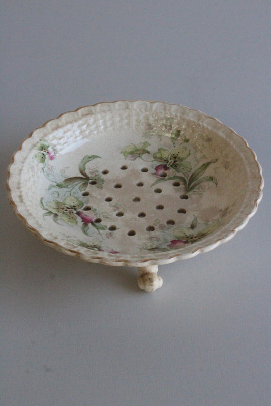 Antique Floral Fruit Berry Strainer - Kernow Furniture