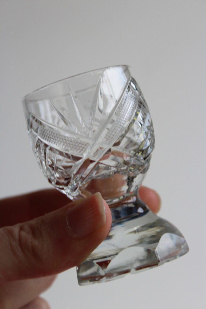 4 Vintage Cut Glass Liquer Glasses - Kernow Furniture