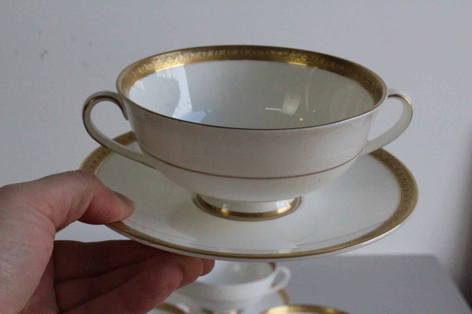 6 Vintage Bone China Royal Doulton Royal Gold Soup Bowl - Kernow Furniture