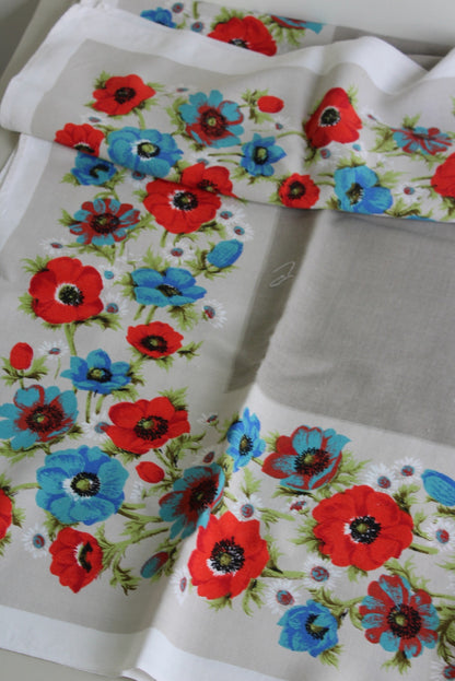 Vintage Rayon Floral Tablecloth - Kernow Furniture