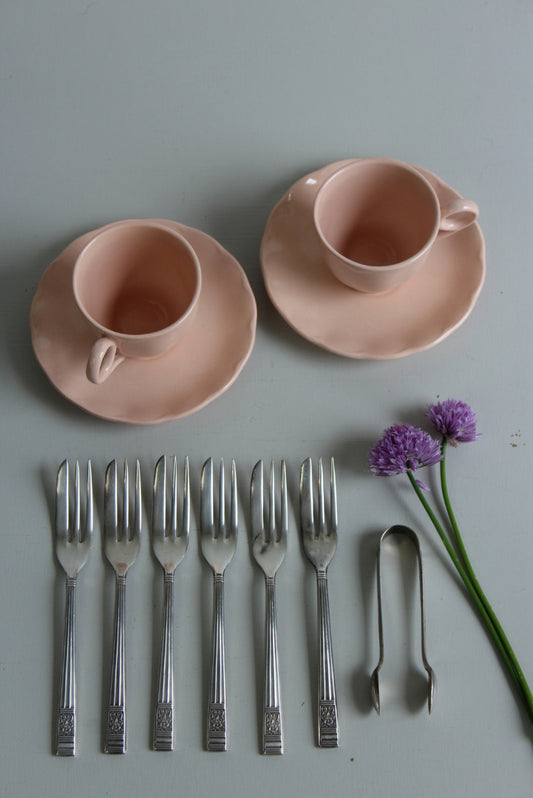 Vintage Pink Coffee Cups & Cake Forks - Kernow Furniture