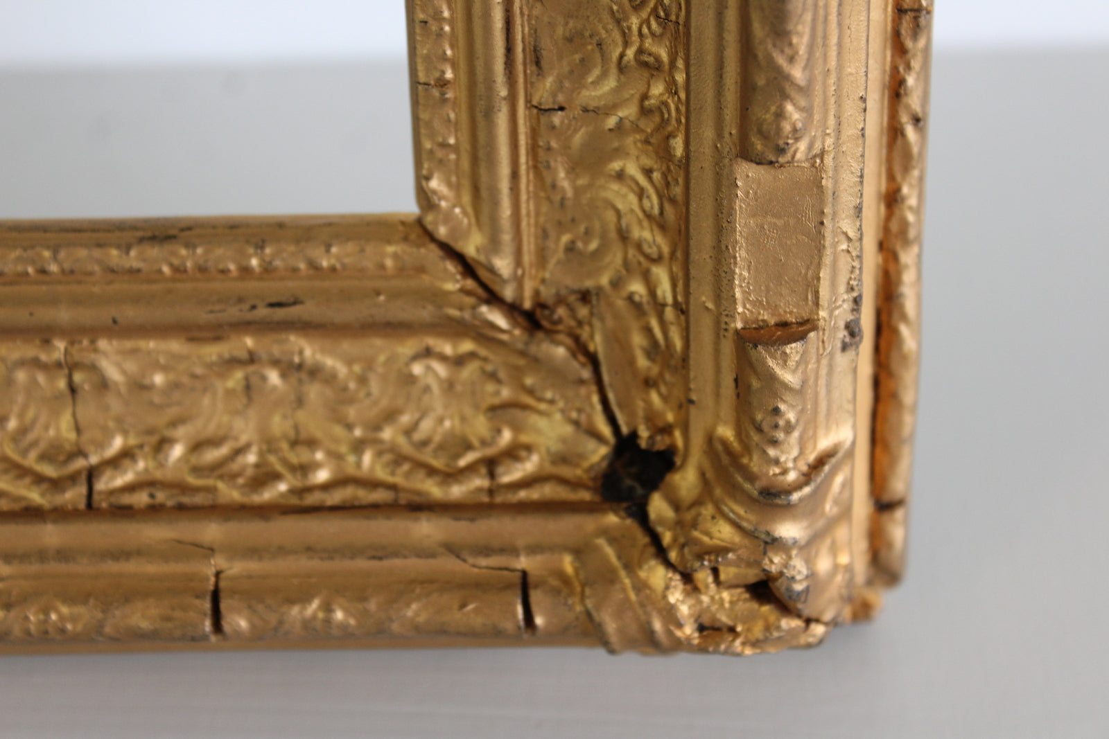 Antique Ornate Gilt Gesso Frame - Kernow Furniture